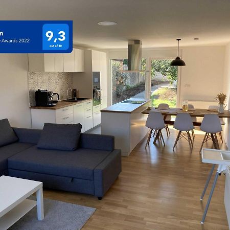 Apartman Maay ฮโลโฮเวซ ภายนอก รูปภาพ